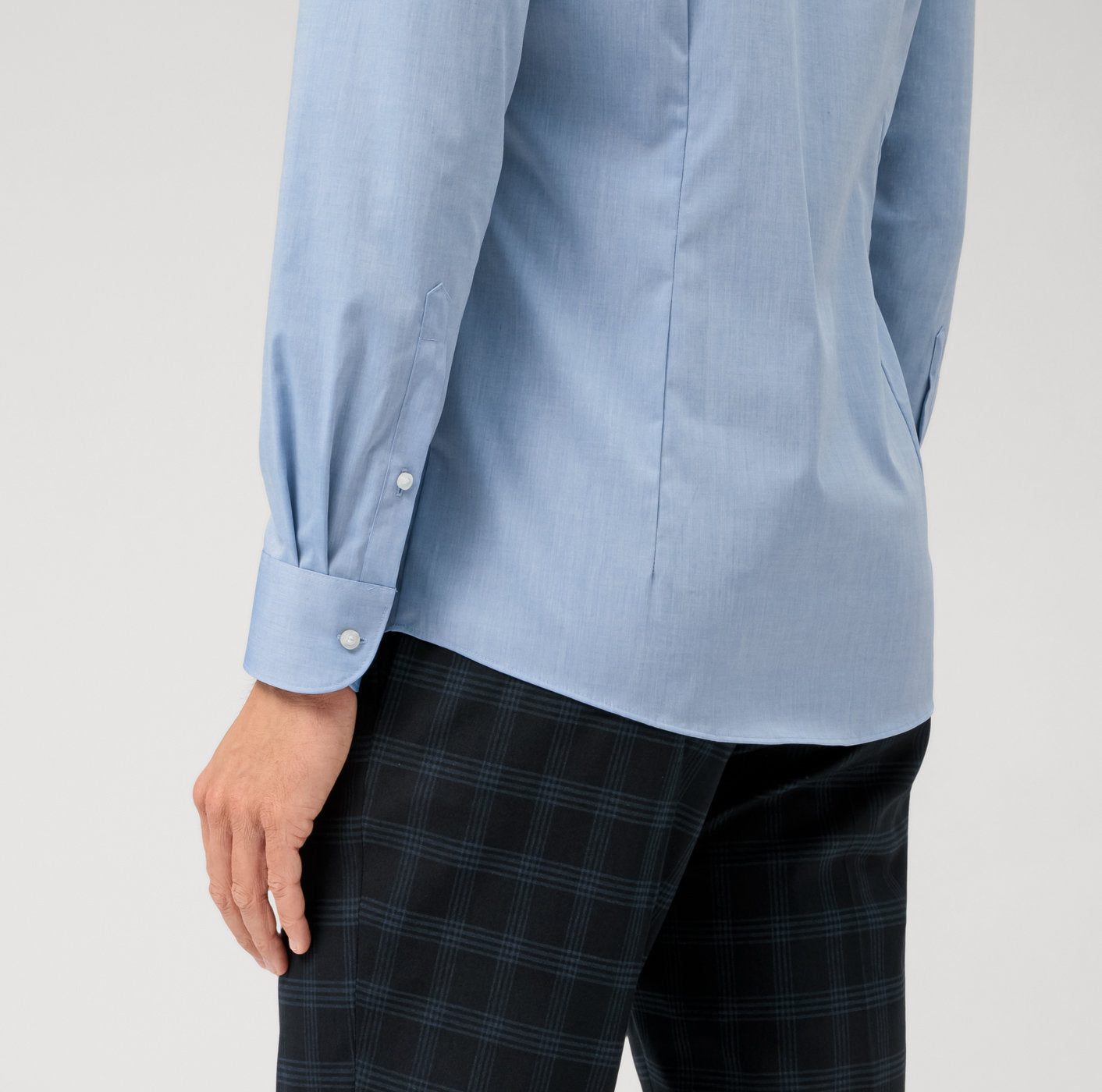 OLYMP LEVEL FIVE BODY FIT CHAMBRAY LANGARM HEMD ROYALBLAU