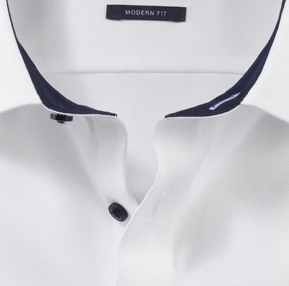 OLYMP NATTÉ LANGARM HEMD MODERN FIT WEISS MIT PATCHUNG
