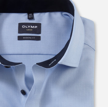 OLYMP NATTÉ LANGARM HEMD MODERN FIT HELLBLAU MIT PATCHUNG
