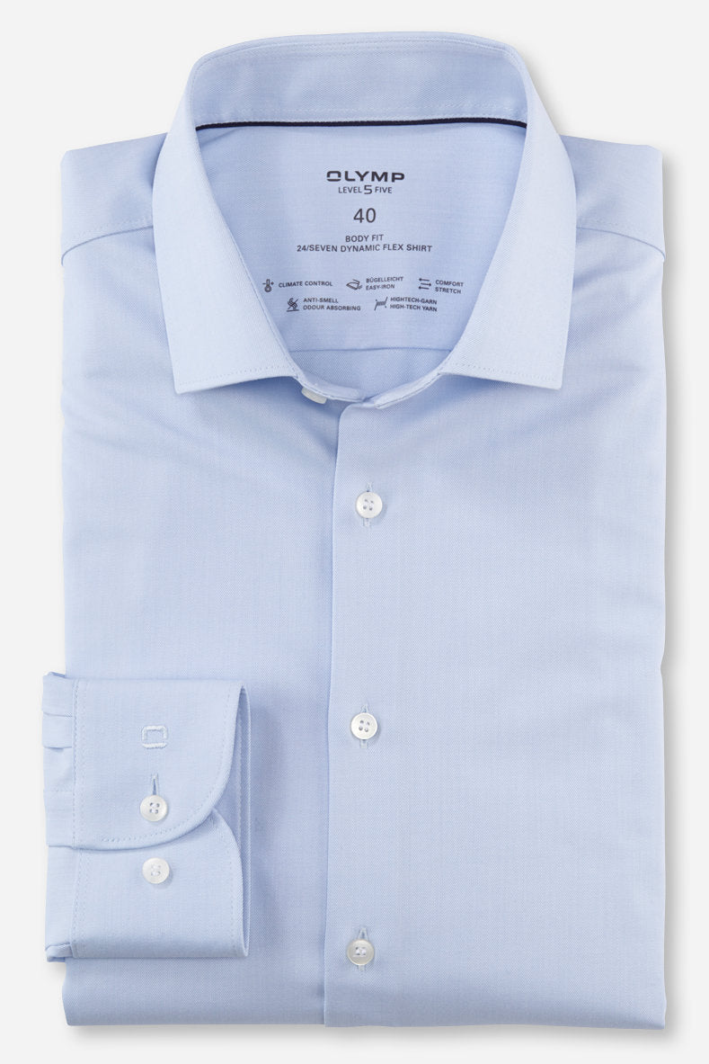 OLYMP LEVEL FIVE BODY FIT TWILL LANGARM HEMD HELLBLAU