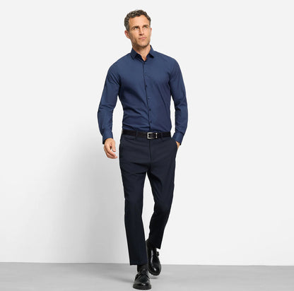 OLYMP LEVEL FIVE BODY FIT TWILL LANGARM HEMD MARINE